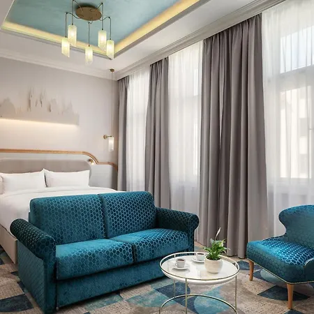 Hotel Allure &