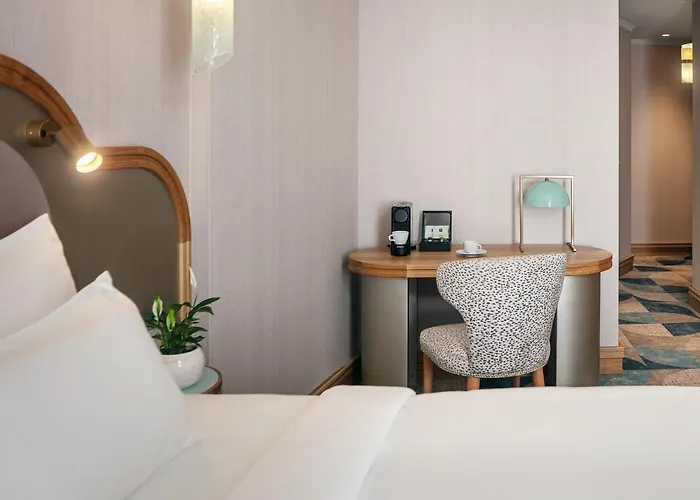 Hotell Allure & Prag