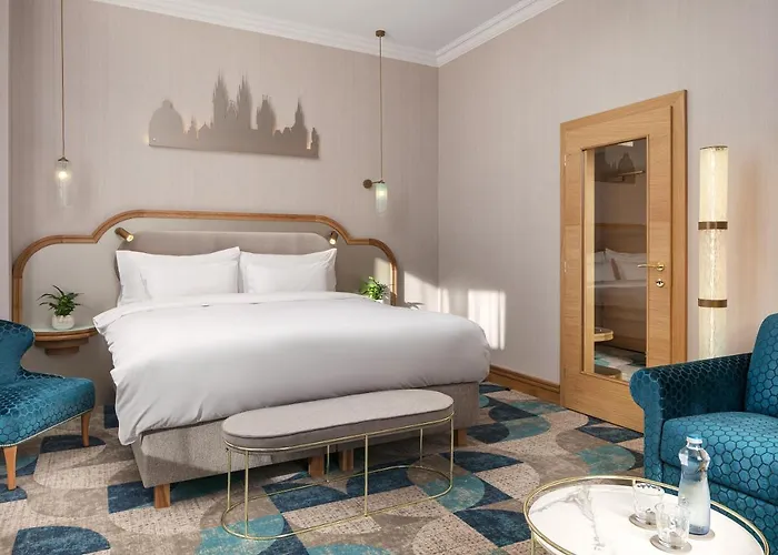Allure & 4* Prag