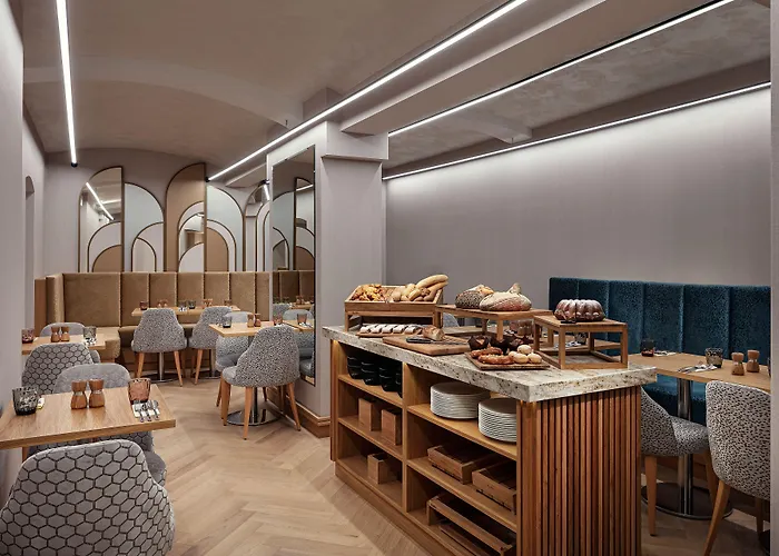 Allure & Hotell Prag
